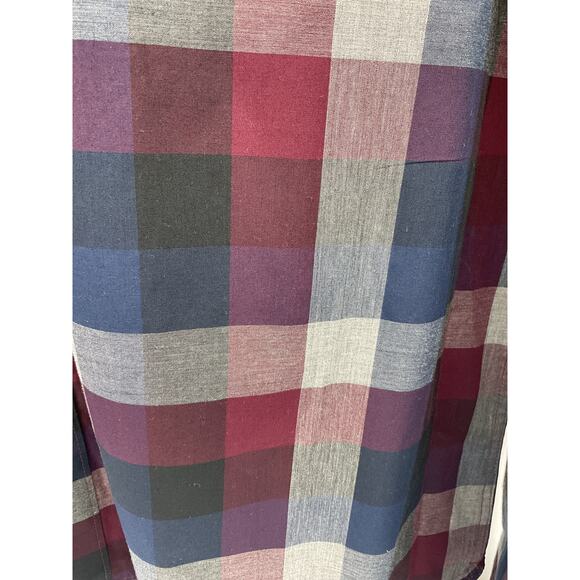 Van Heusen Men’s Never Tuck Long Sleeve Button-Down Shirt – Size 18–18.5 - Picture 2 of 8